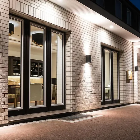 Matthias فندق 3*